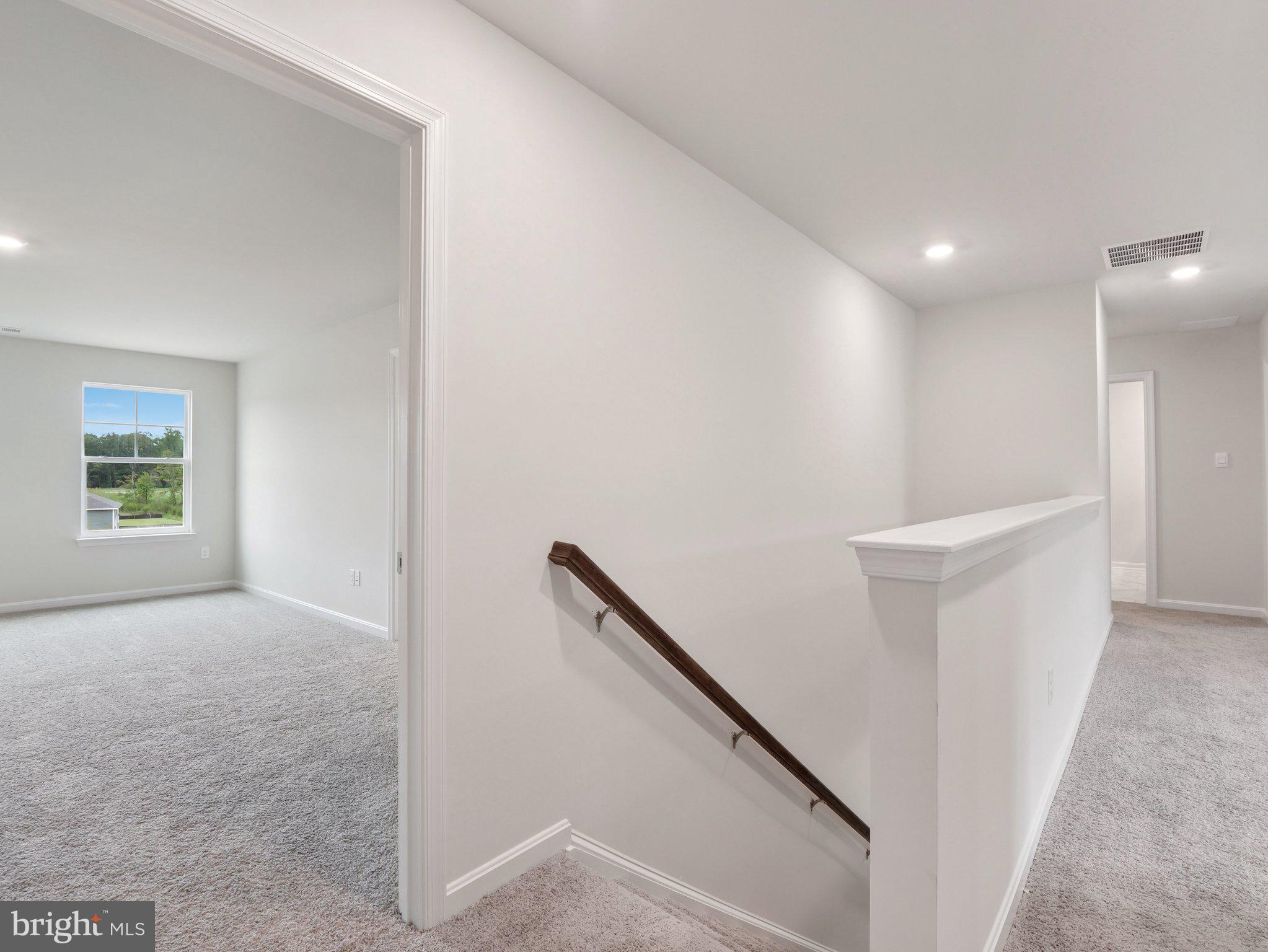 LADYSMITH VILLAGE - Residential