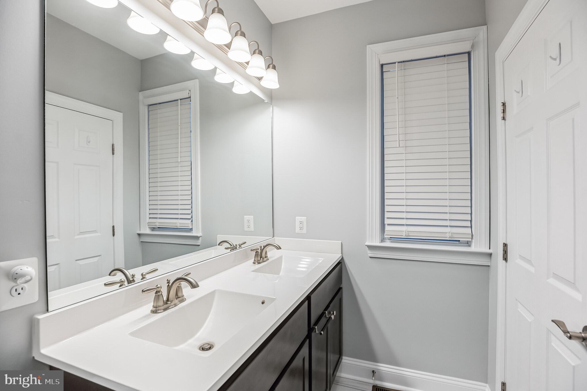 AGRICOPIA - Residential Lease