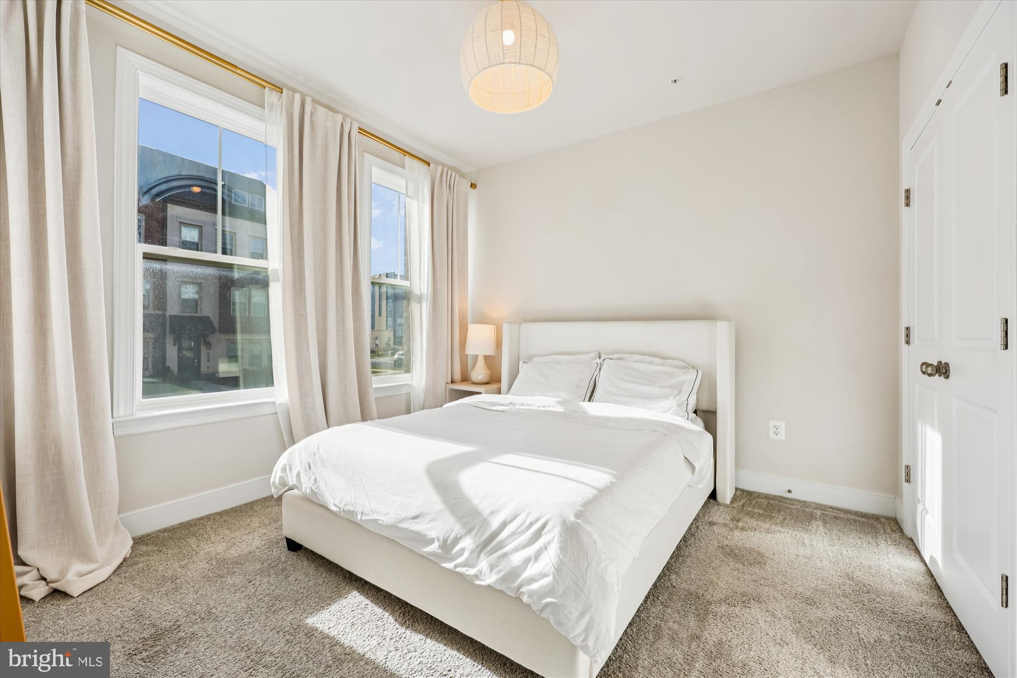 CROWN - Residential Lease