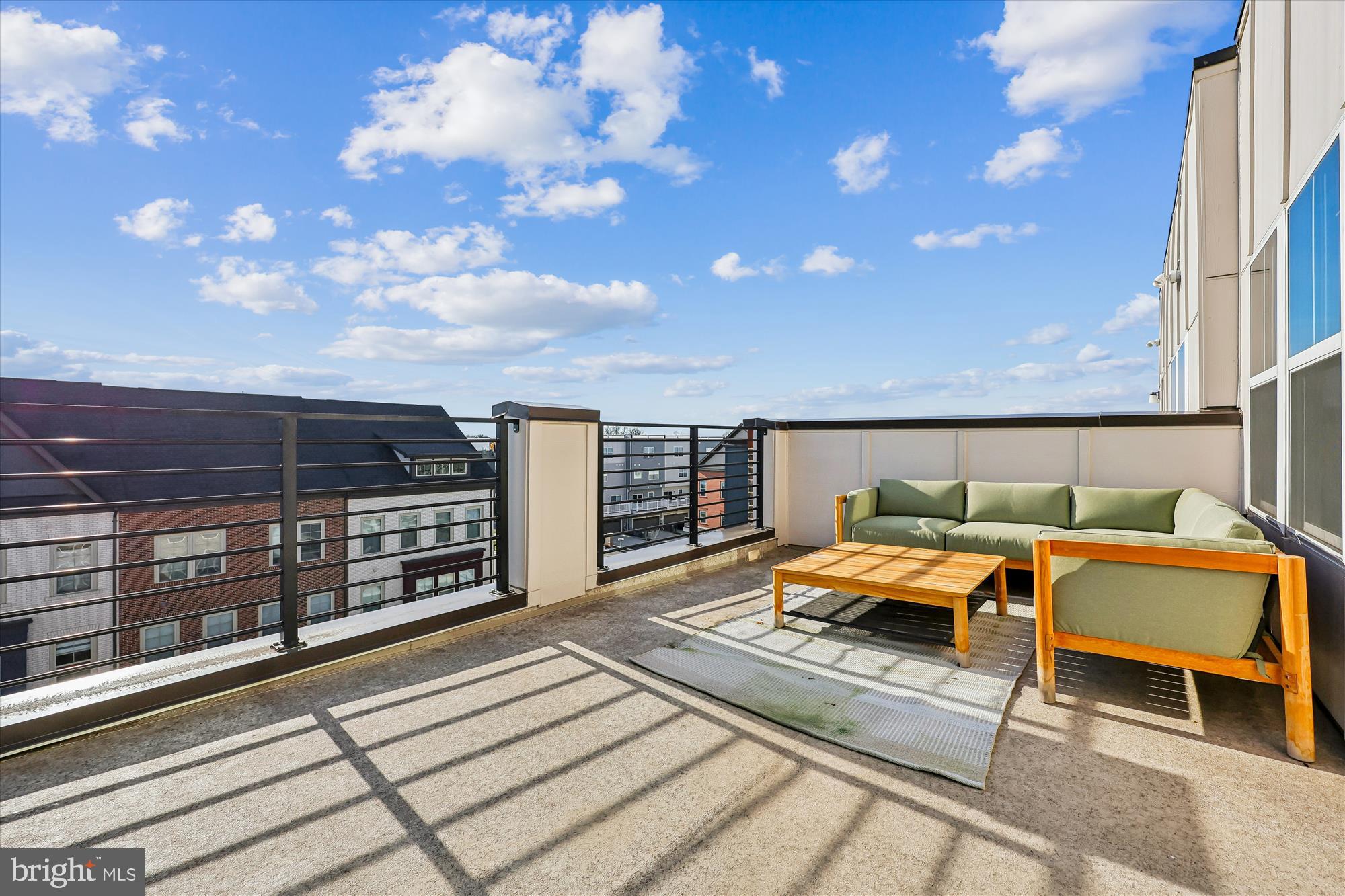 CROWN - Residential Lease