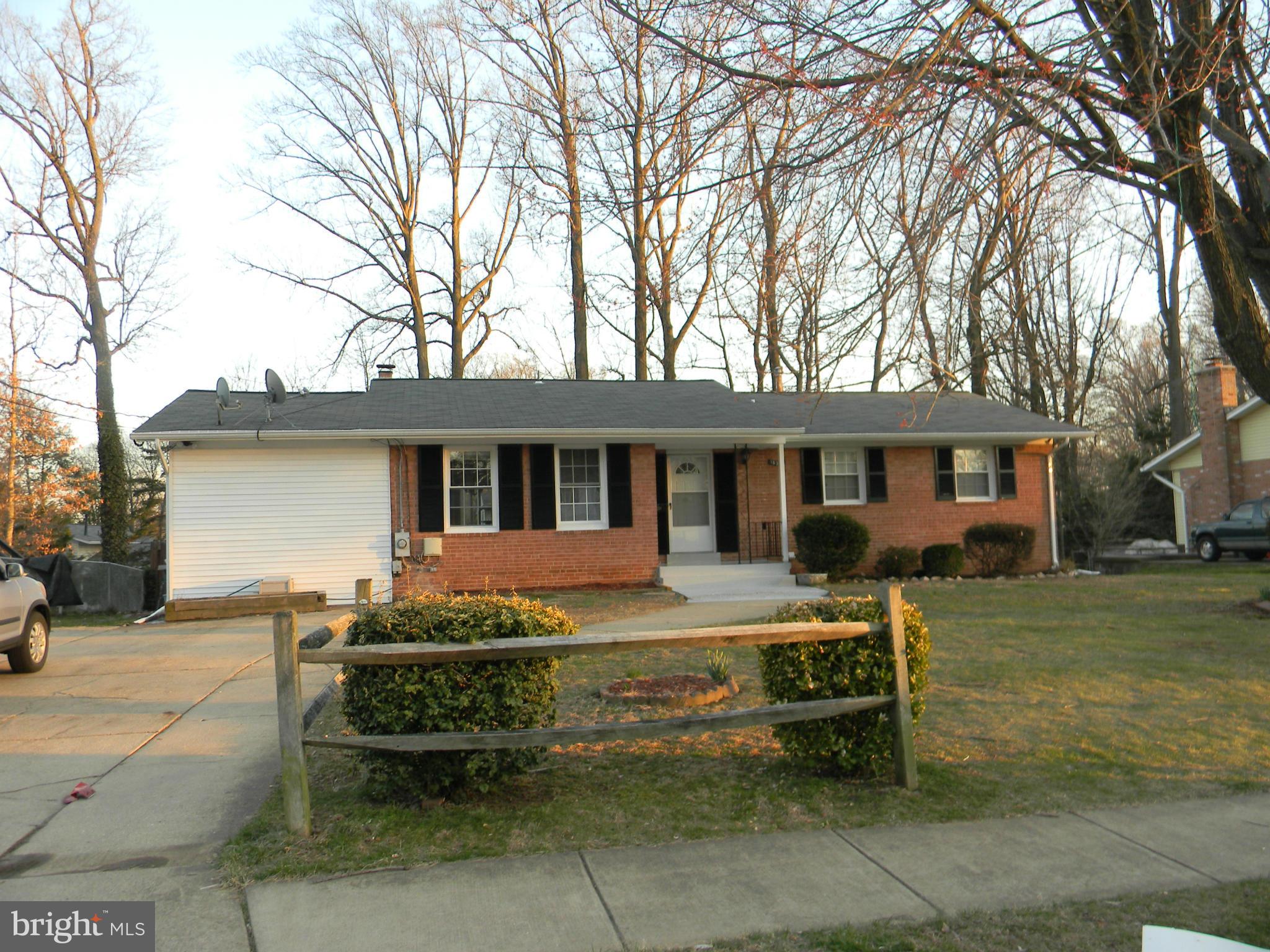 MOSBY WOODS - Residential