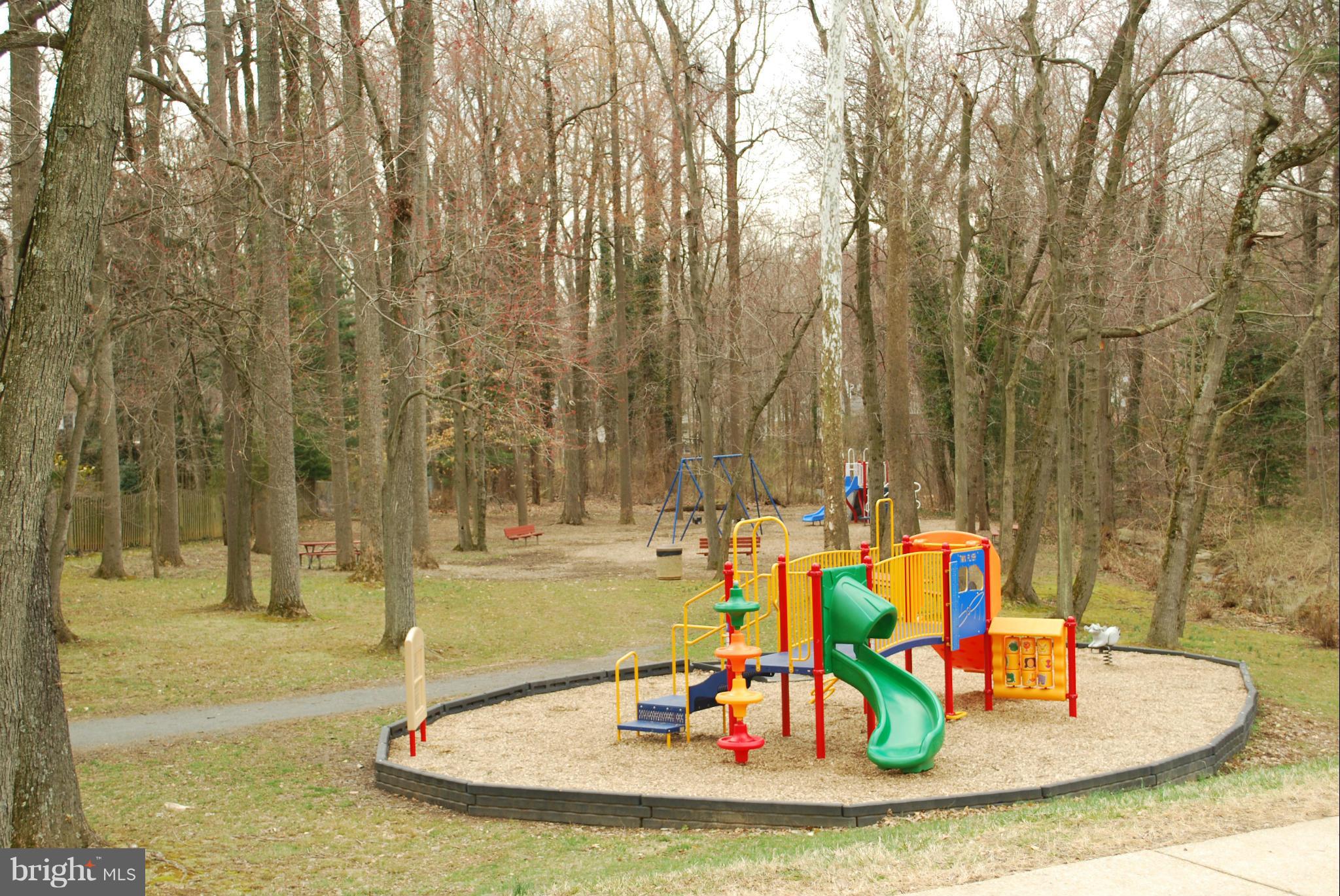 MOSBY WOODS - Residential