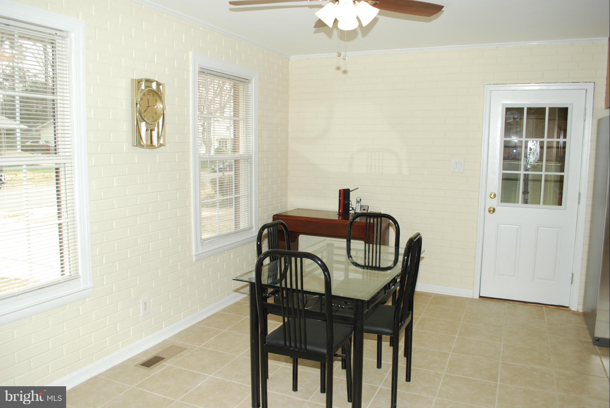 MOSBY WOODS - Residential