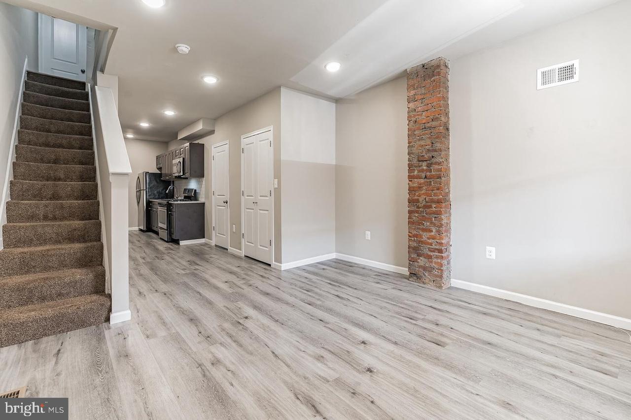 WEST PHILADELPHIA - Residential Lease