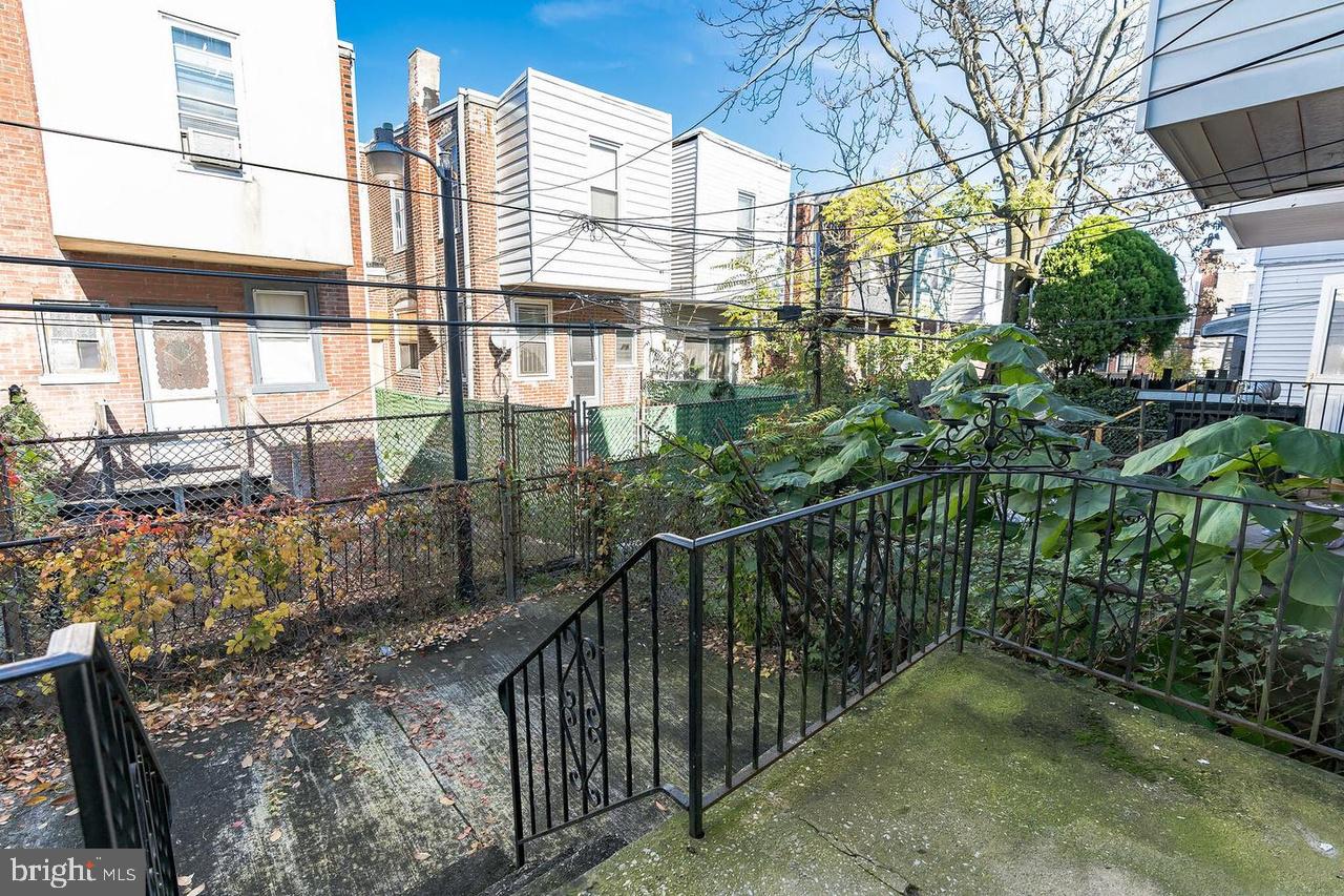 WEST PHILADELPHIA - Residential Lease