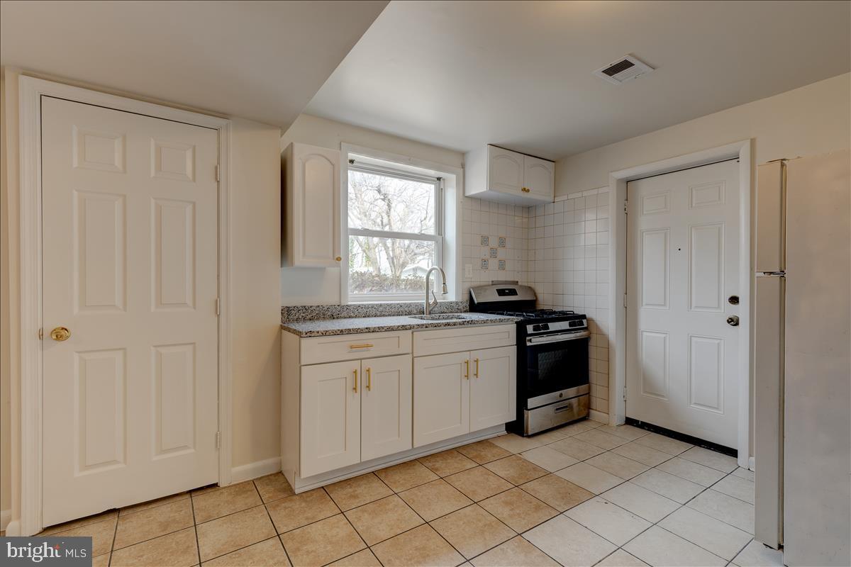 GREATER CAPITOL - Residential