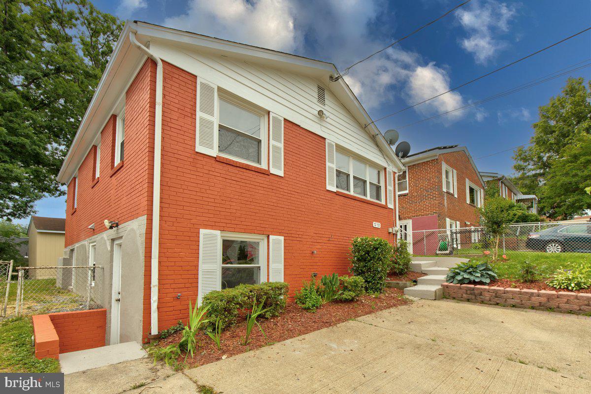 GREATER CAPITOL - Residential