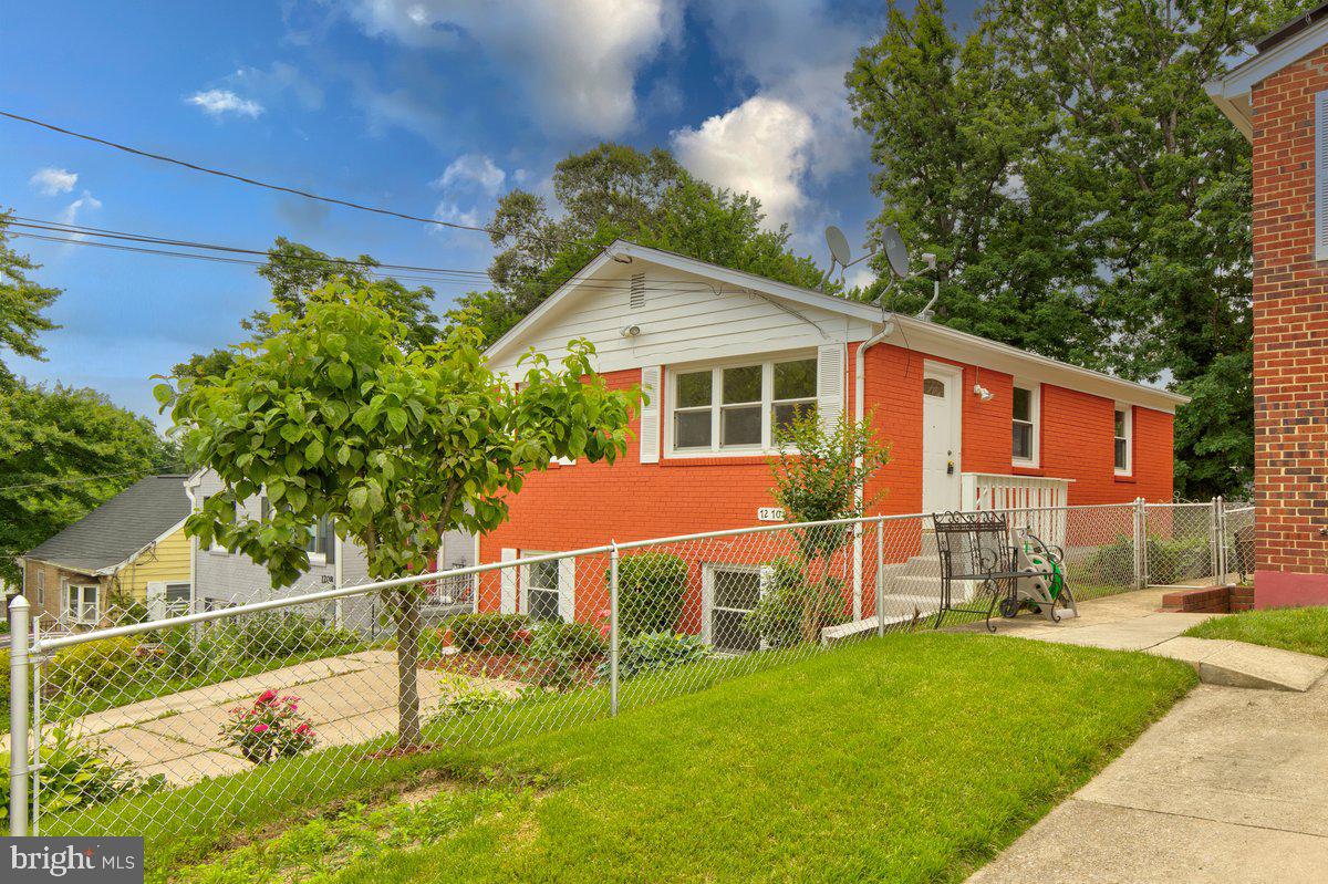 GREATER CAPITOL - Residential