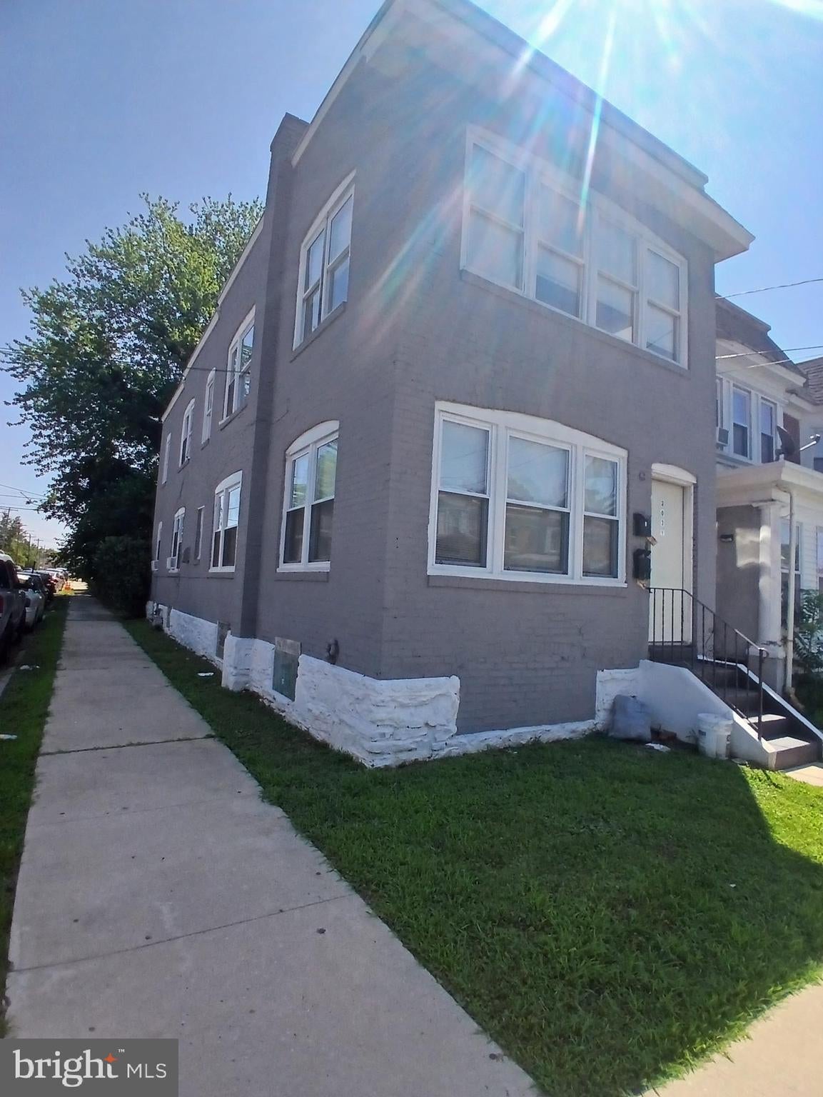 2031 MADISON STREET