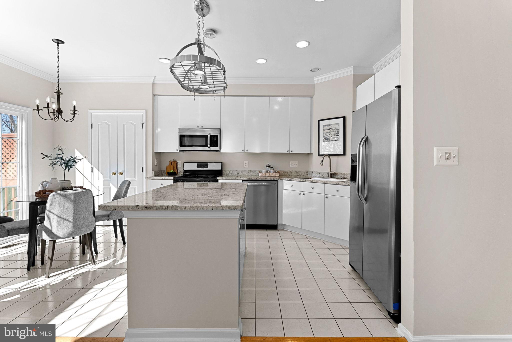 TOWNS AT STUART POINT - Residential