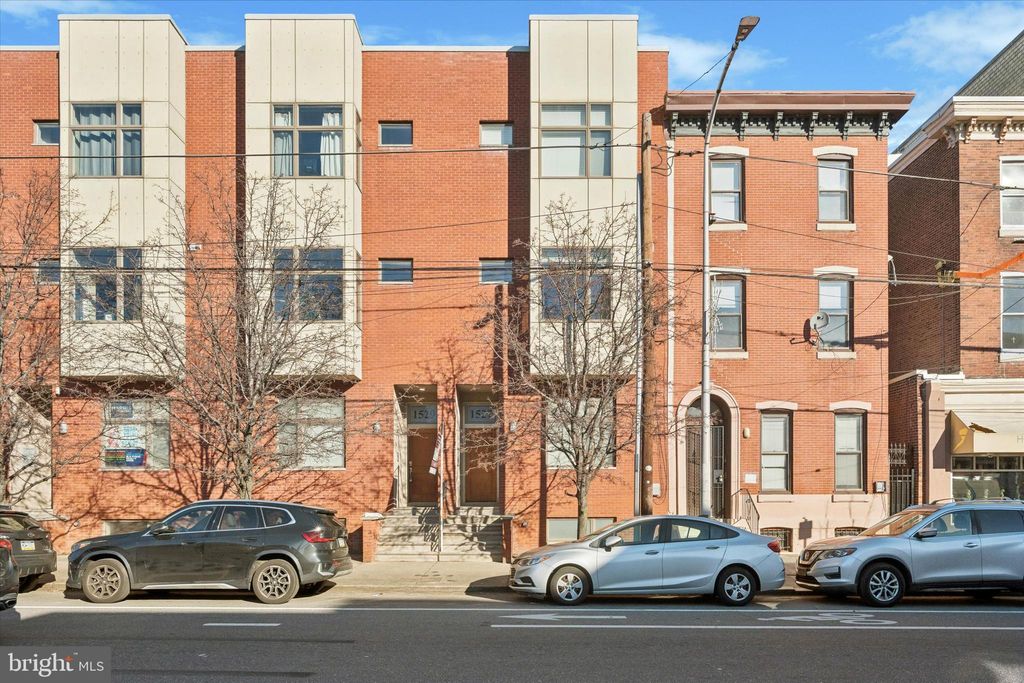 Photo of 1527 - 00 Fairmount Avenue #2R, PHILADELPHIA, PA 19130 (MLS # PAPH2572196)