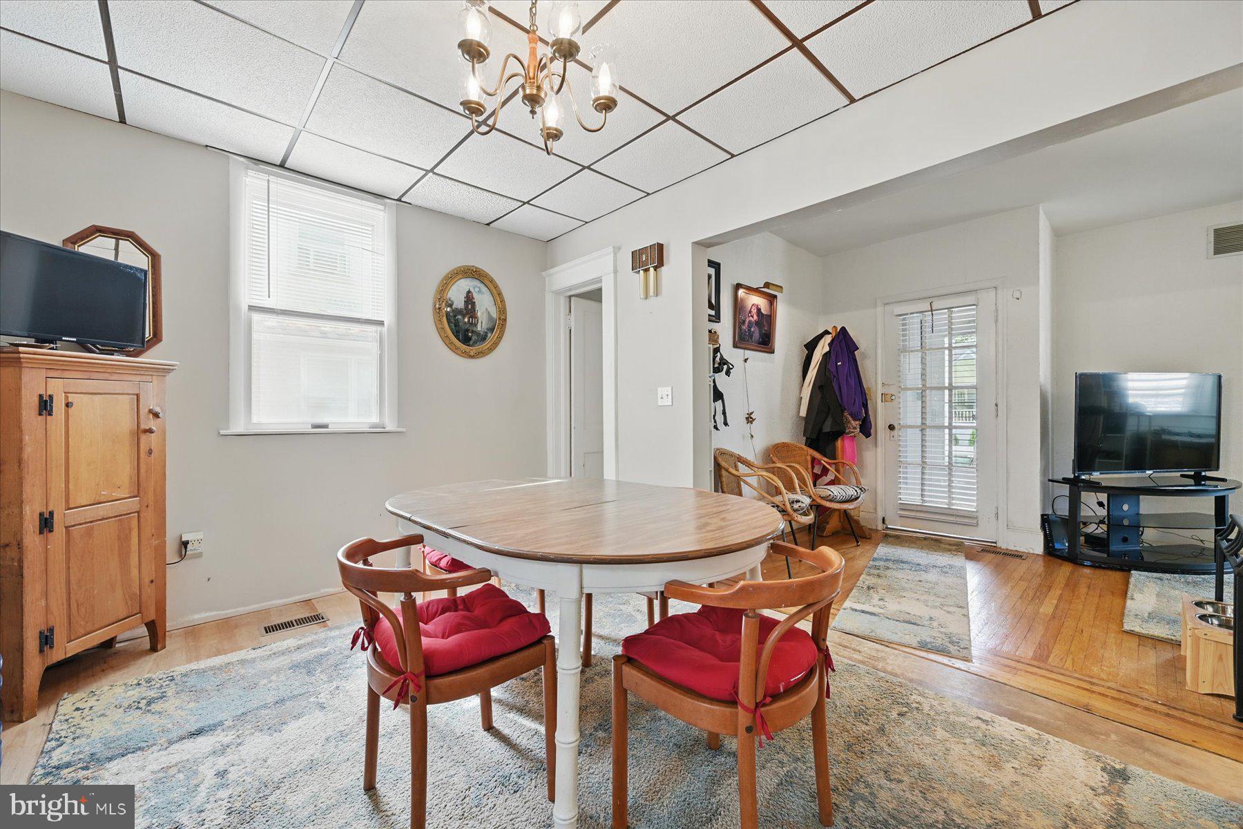 WARD 27 - Residential