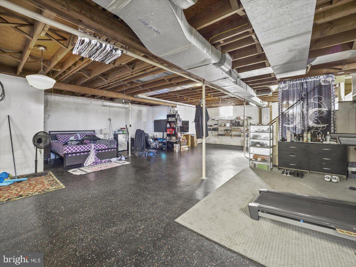 WASHINGTON TWP - Residential