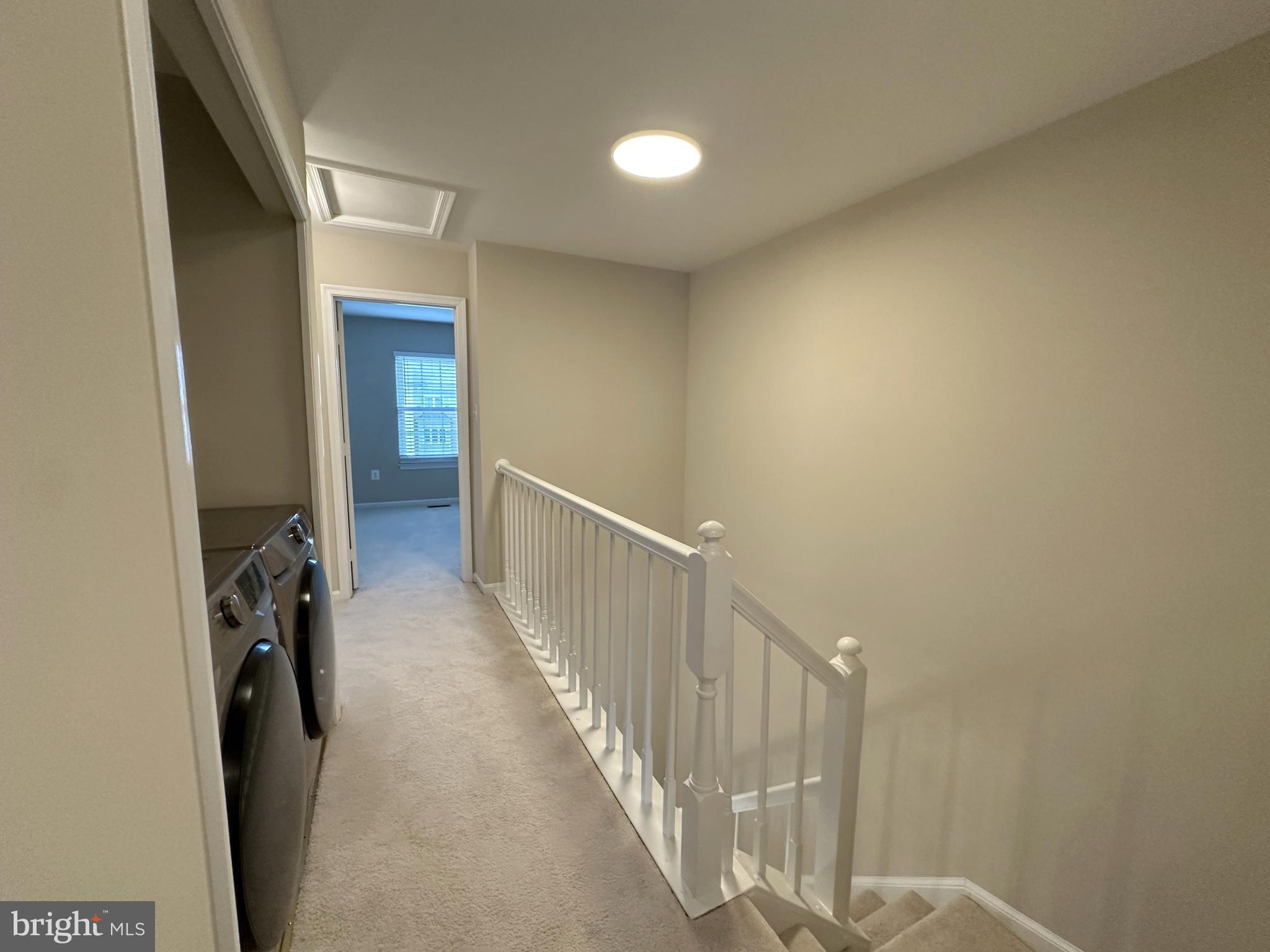 ASHBURN VILLAGE - Residential Lease