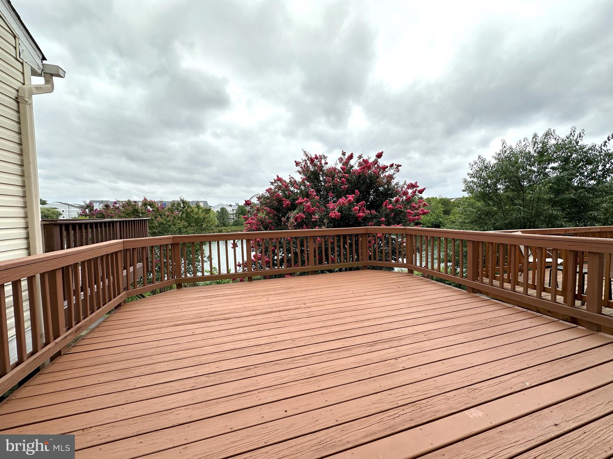 ASHBURN VILLAGE - Residential Lease