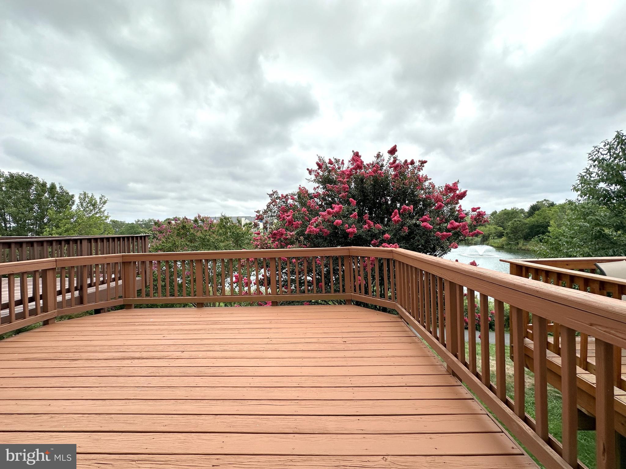 ASHBURN VILLAGE - Residential Lease