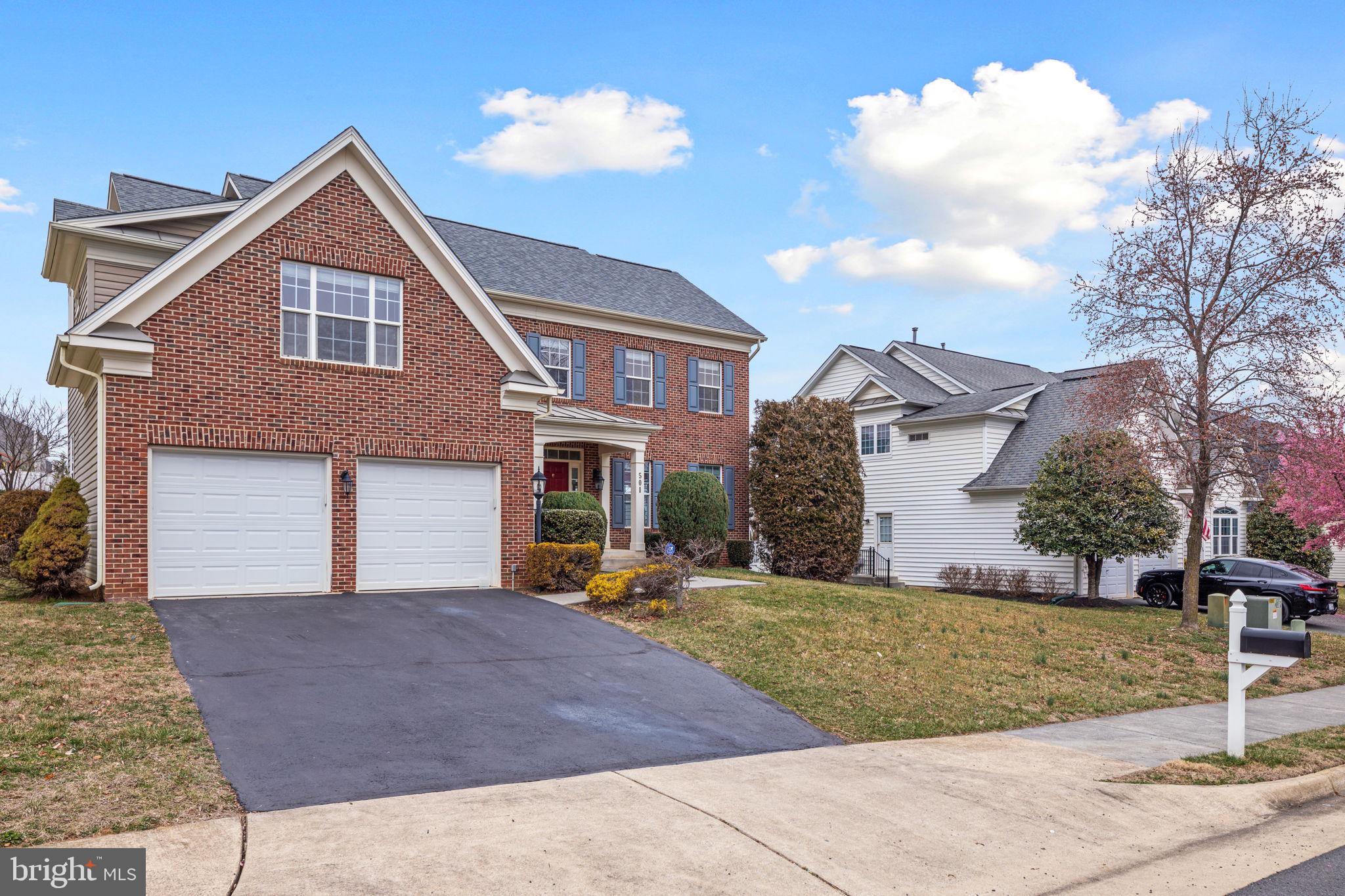 APPLE GLEN - Residential Lease