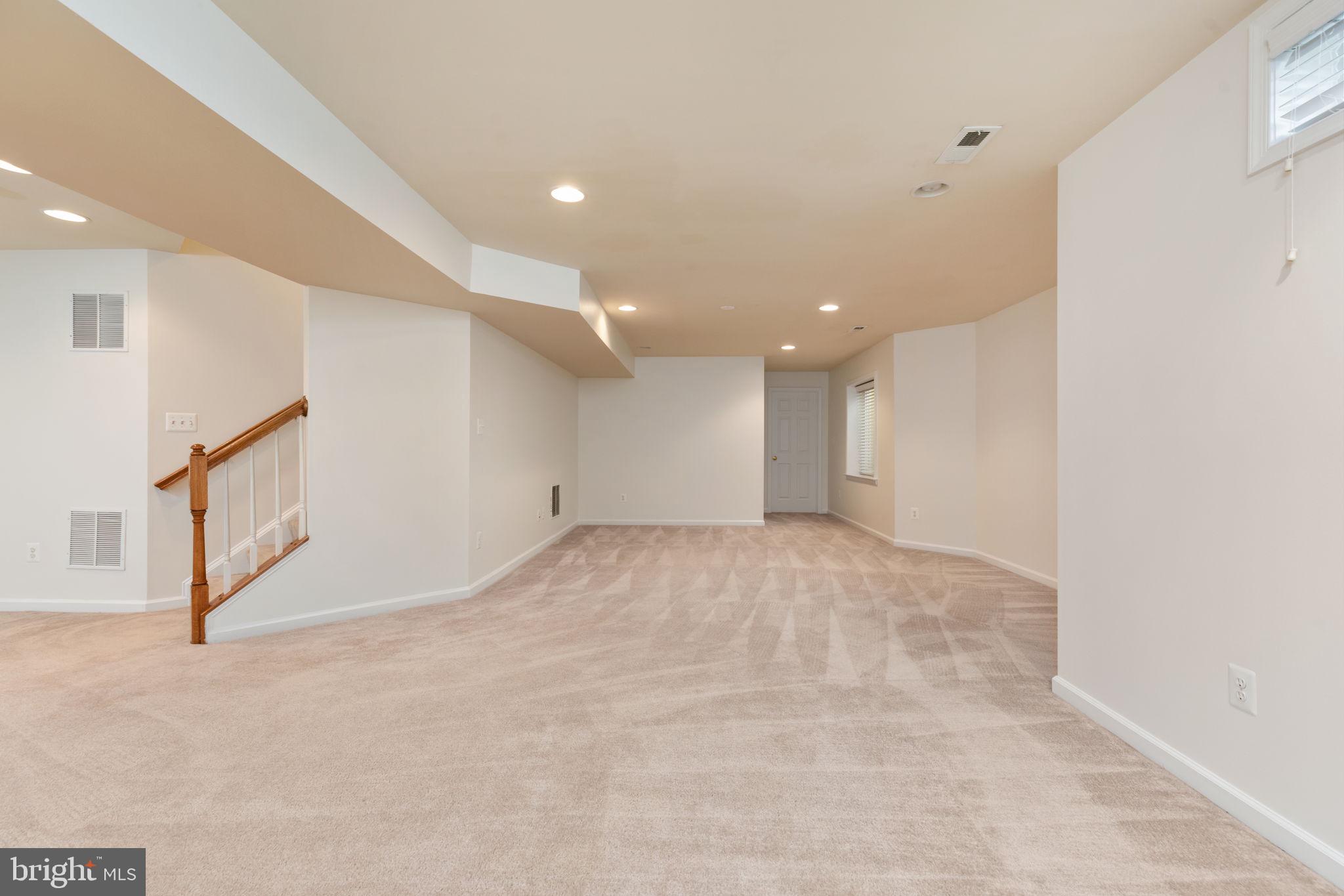 APPLE GLEN - Residential Lease