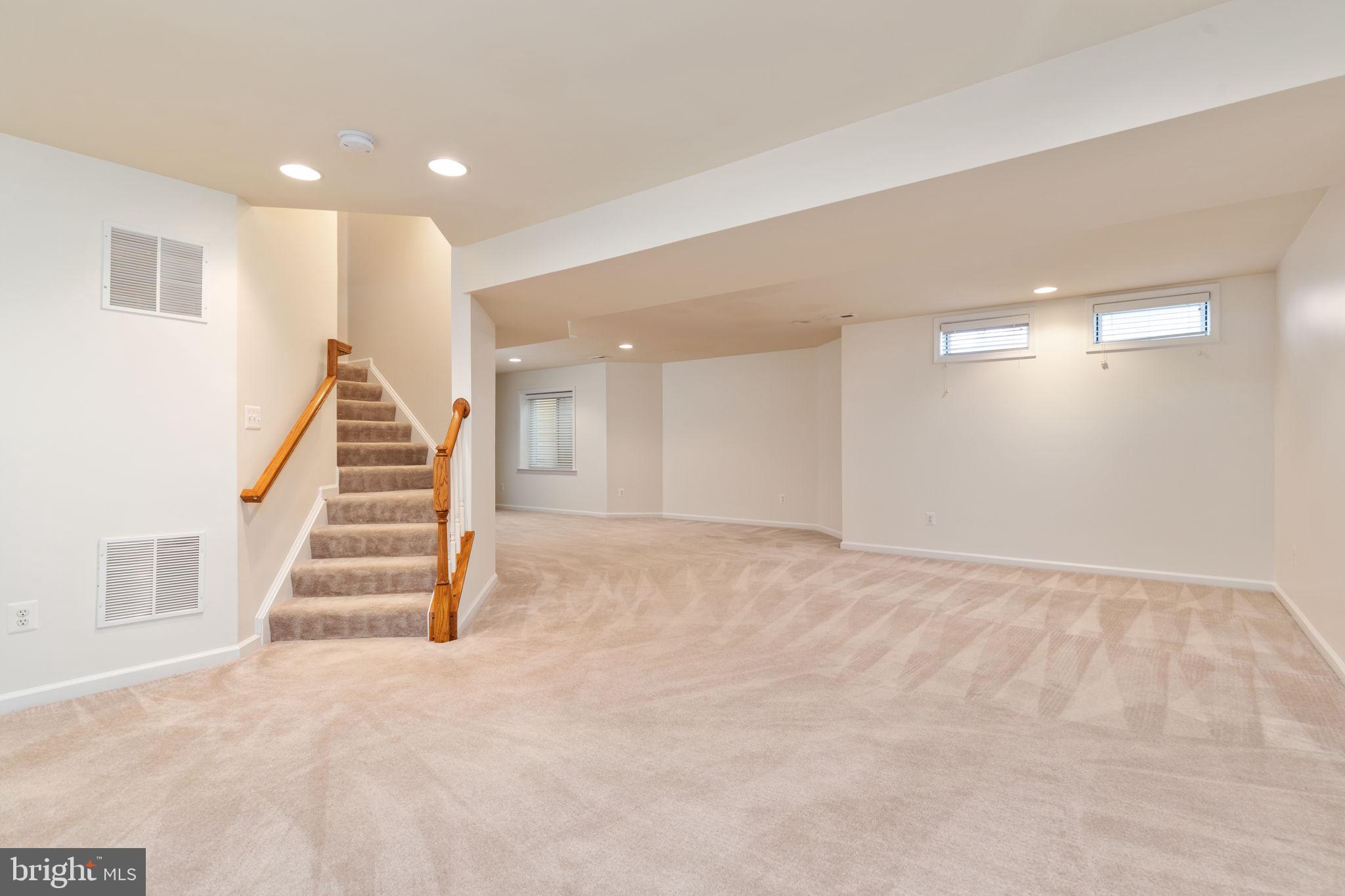 APPLE GLEN - Residential Lease