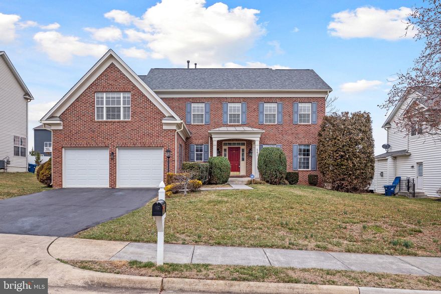 Welcome home to Page Street!  Charm does not begin to describe this brick front colonial! Well maintained and with recent updates; like granite countertops,  new backsplash, under cabinet lighting, new refrigerator and gas cooktop, new LVP (luxury vinyl plank) on the main level and fresh paint from top to bottom.  Enjoy an open floor plan on the main level, while the upper level offers three well sized bedrooms, including a secondary suite,  and a large primary suite with walk in closet.   The lower level offers plenty of storage, a large rec room and walk up access to the back yard where you'll find a lovely Trex deck to enjoy!  This location can't be beat...close to Winchester, Leesburg, shopping , dining and don't forget Virginia's horse and wine county near by!
Contact me to schedule a private showing .

No Pets No exceptions.  Minimum credit score of 730 preferred.  There is a small camera on the mantel that is active.  Apply online at Rentspree