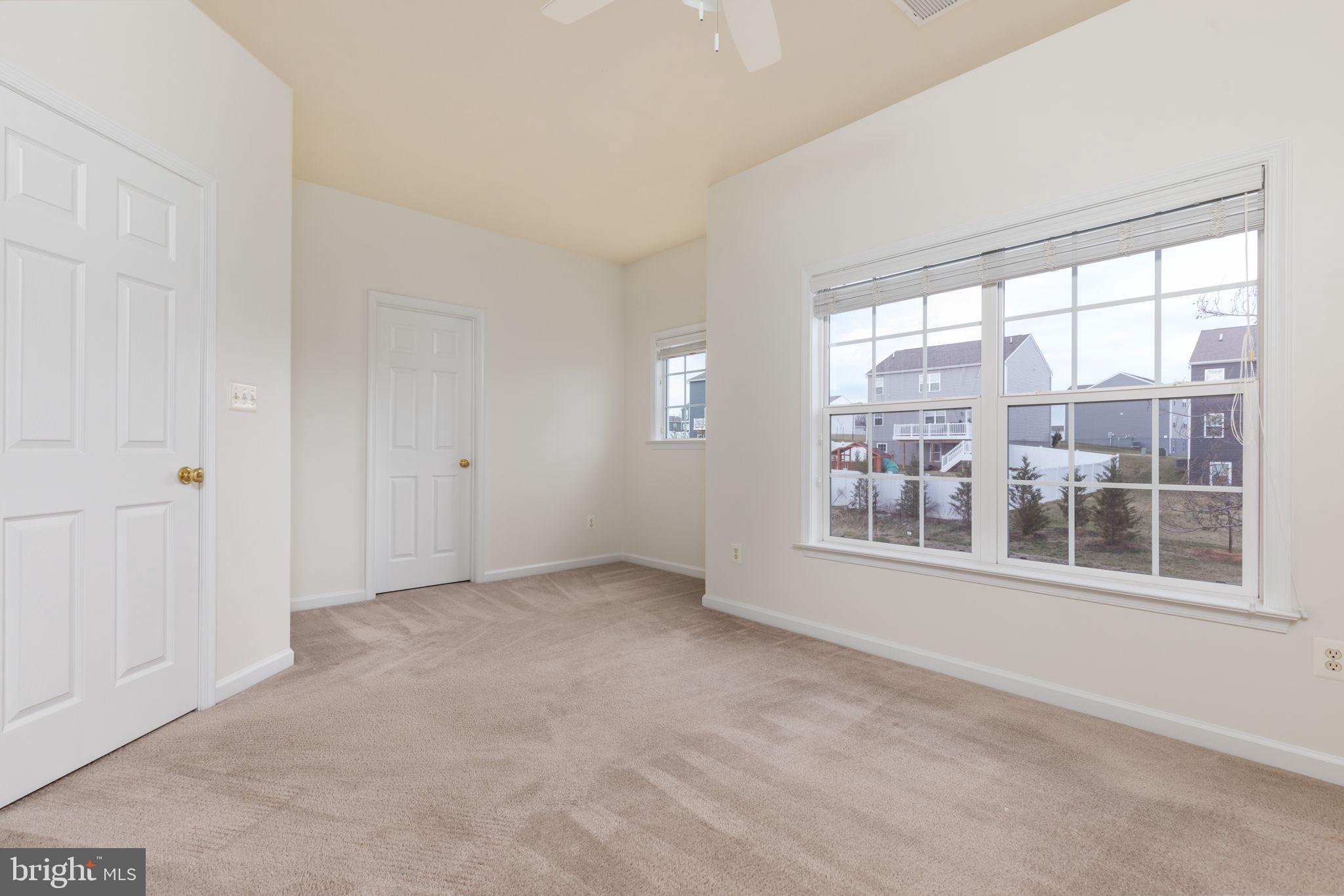 APPLE GLEN - Residential Lease