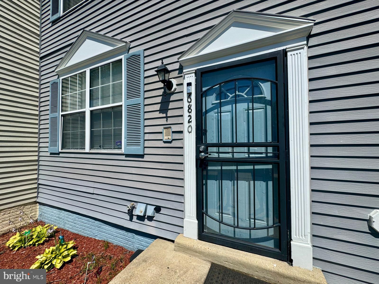 6820 JADE COURT