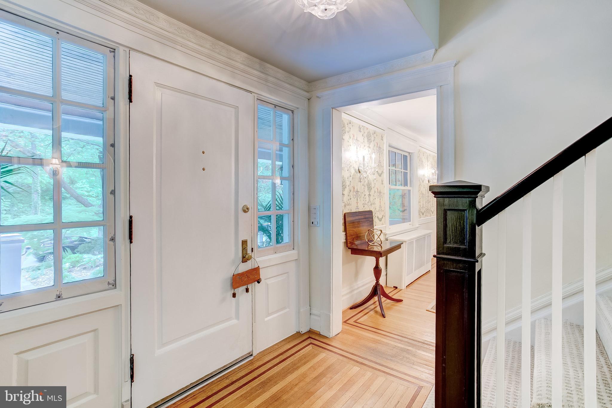 ROLAND PARK - Residential