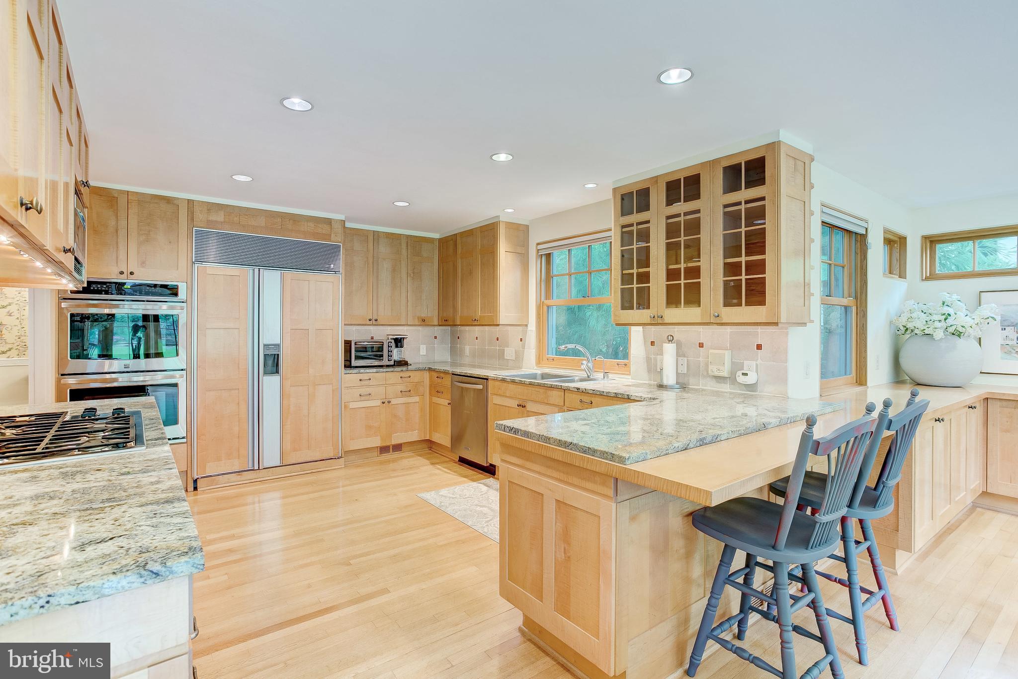 ROLAND PARK - Residential