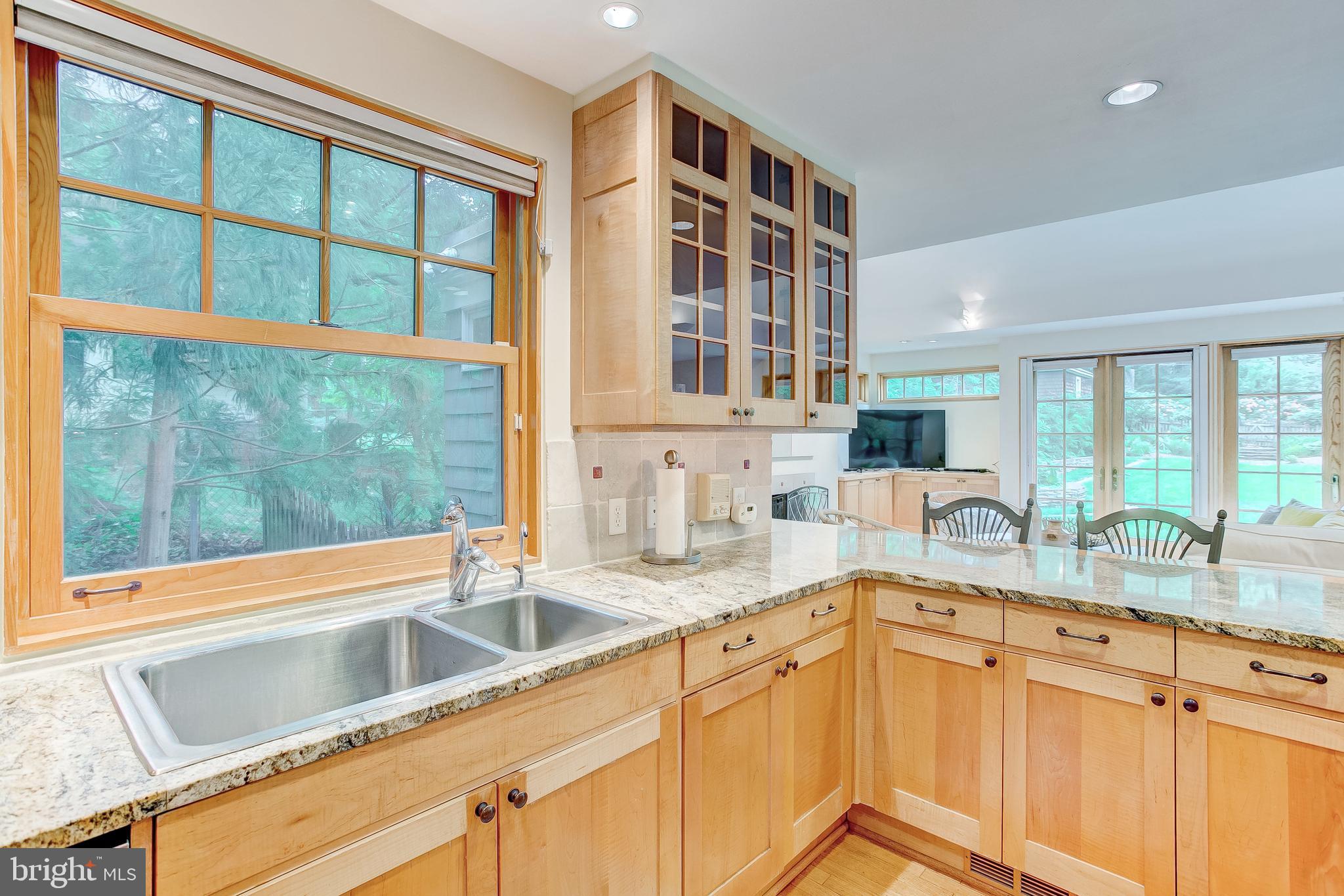 ROLAND PARK - Residential