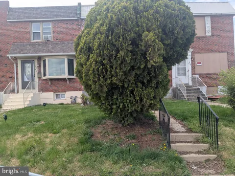 1540 Hermesprota Drive, Sharon Hill, PA MLS: PADE2112942