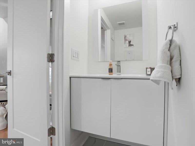 FRANCISVILLE - Residential