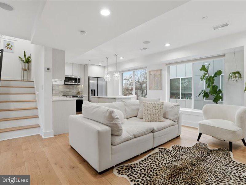 1329 N 17TH STREET D