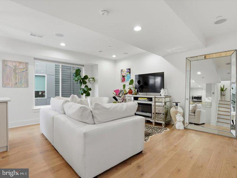 1329 N 17TH STREET D