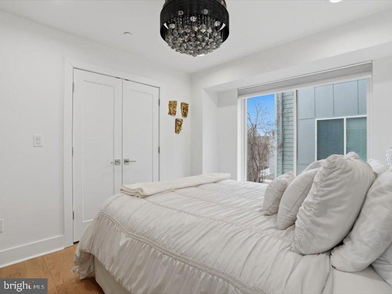 FRANCISVILLE - Residential