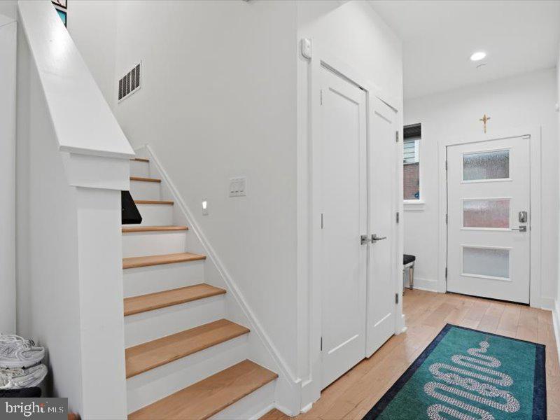 FRANCISVILLE - Residential