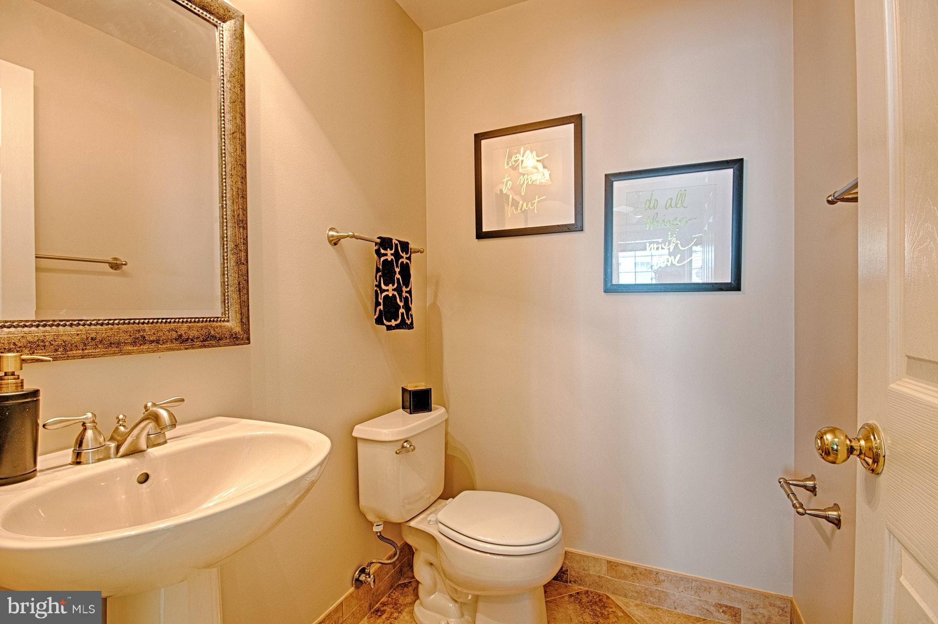 RESTON - Residential