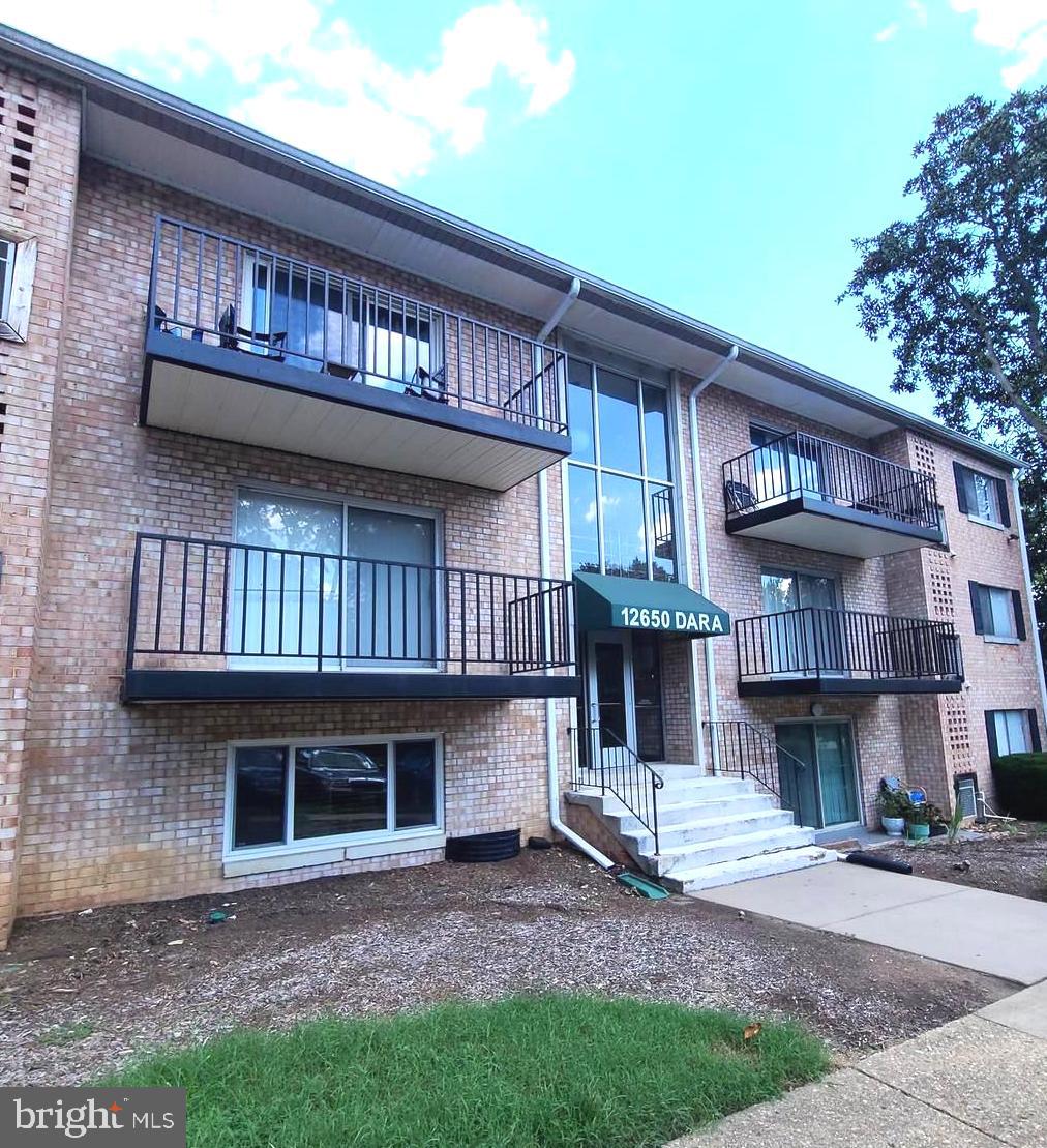 OCCOQUAN RIDGE CONDO - Residential Lease