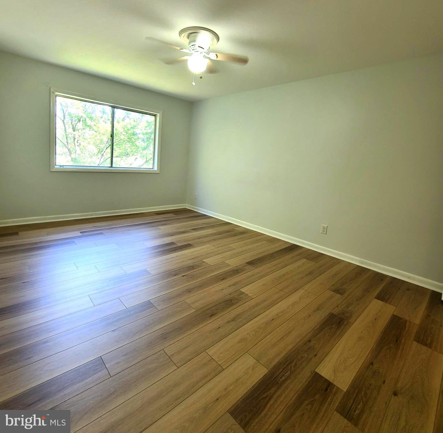 OCCOQUAN RIDGE CONDO - Residential Lease