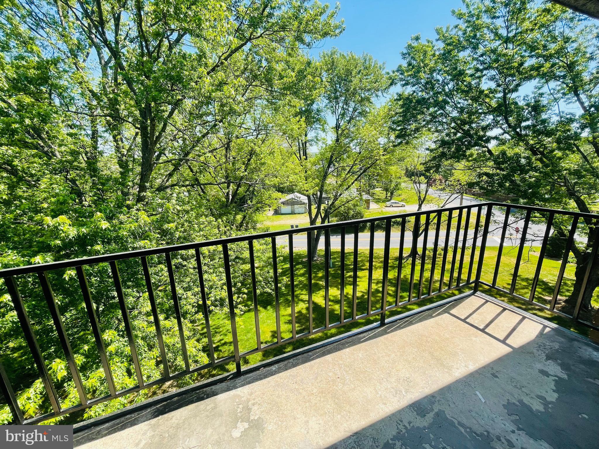 OCCOQUAN RIDGE CONDO - Residential Lease