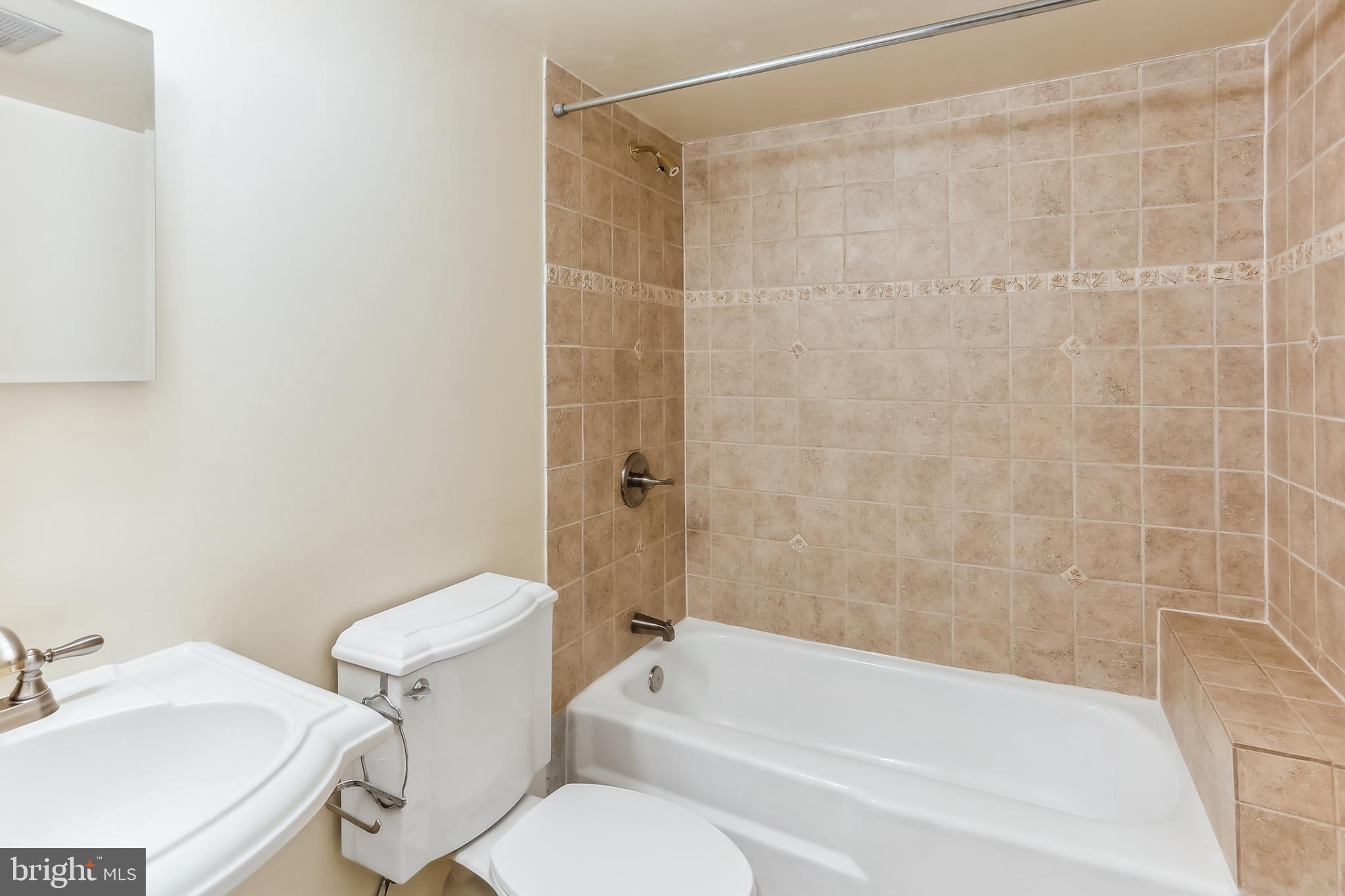 TRURO - Residential Lease