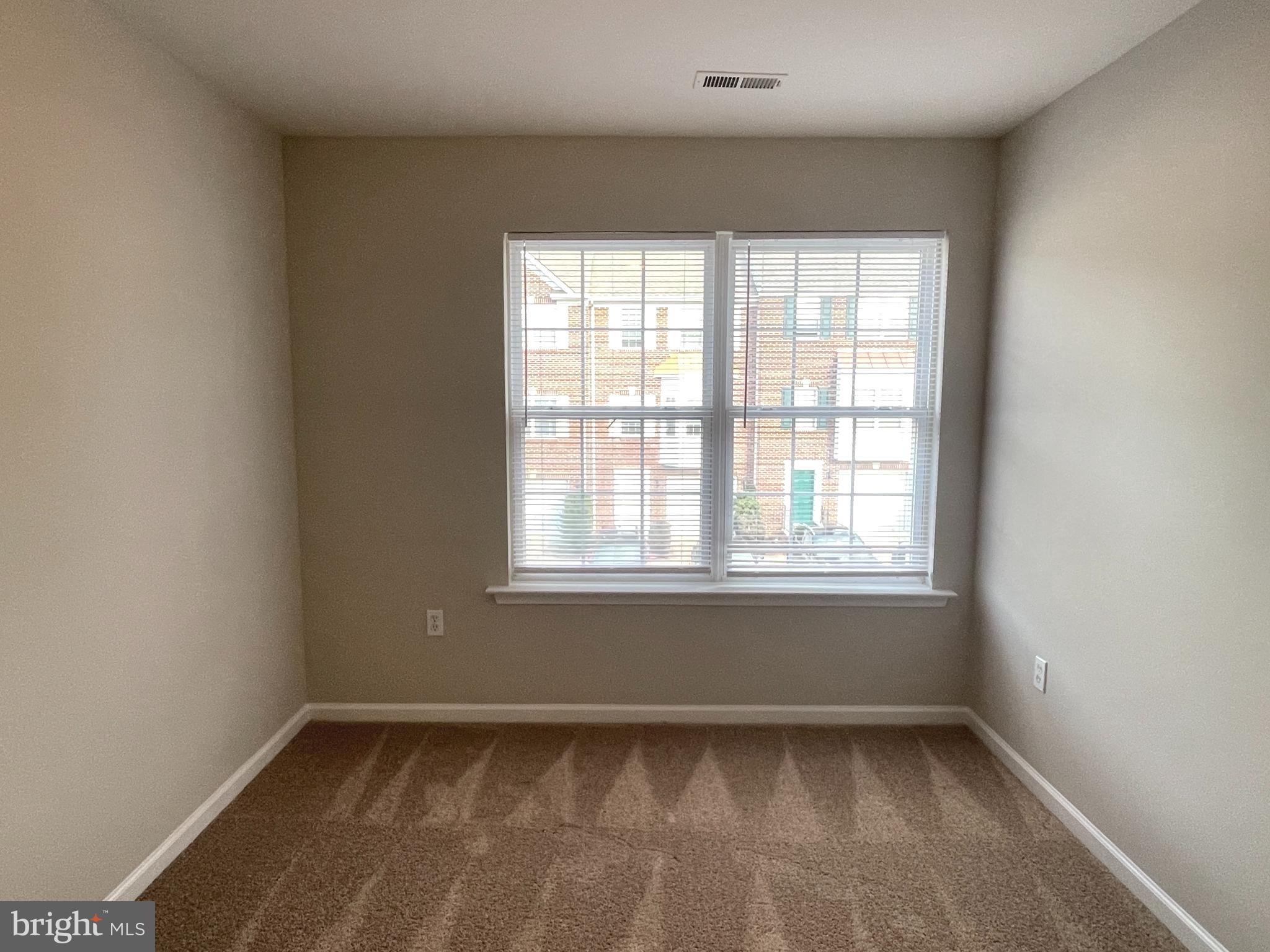 HEATHER HILLS - Residential Lease