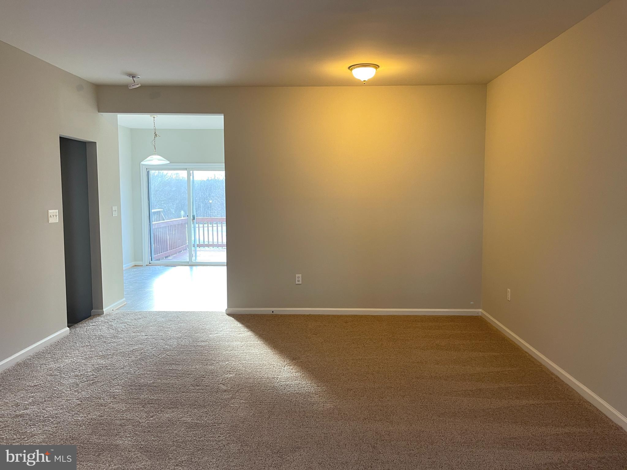 HEATHER HILLS - Residential Lease