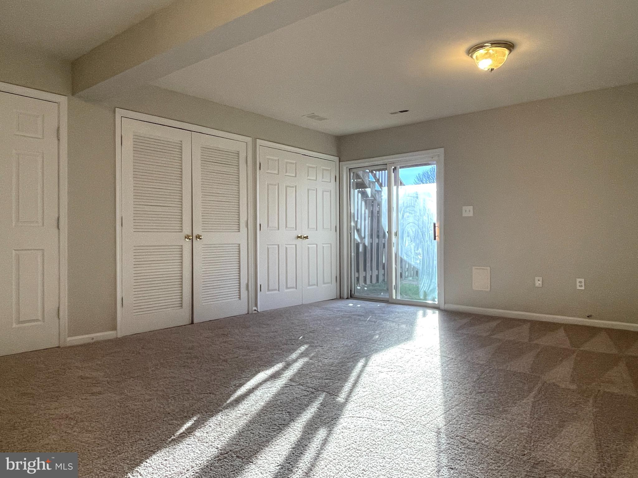 HEATHER HILLS - Residential Lease