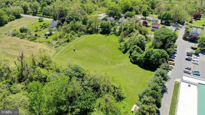 1610 & 1620 DOOLEY ROAD