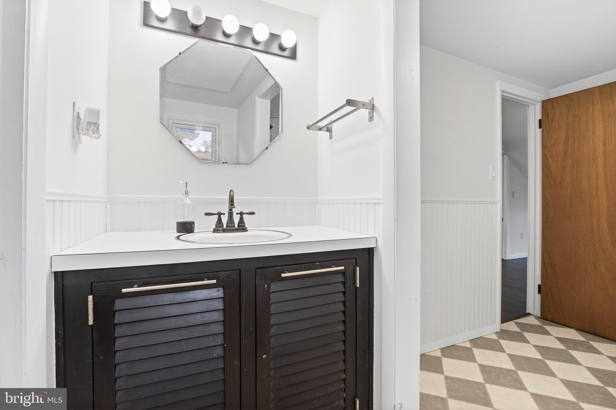 HILLCREST - Residential