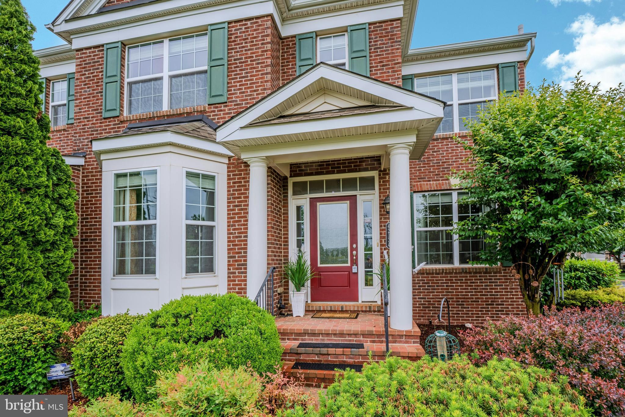 42134 AUTUMN RAIN CIRCLE