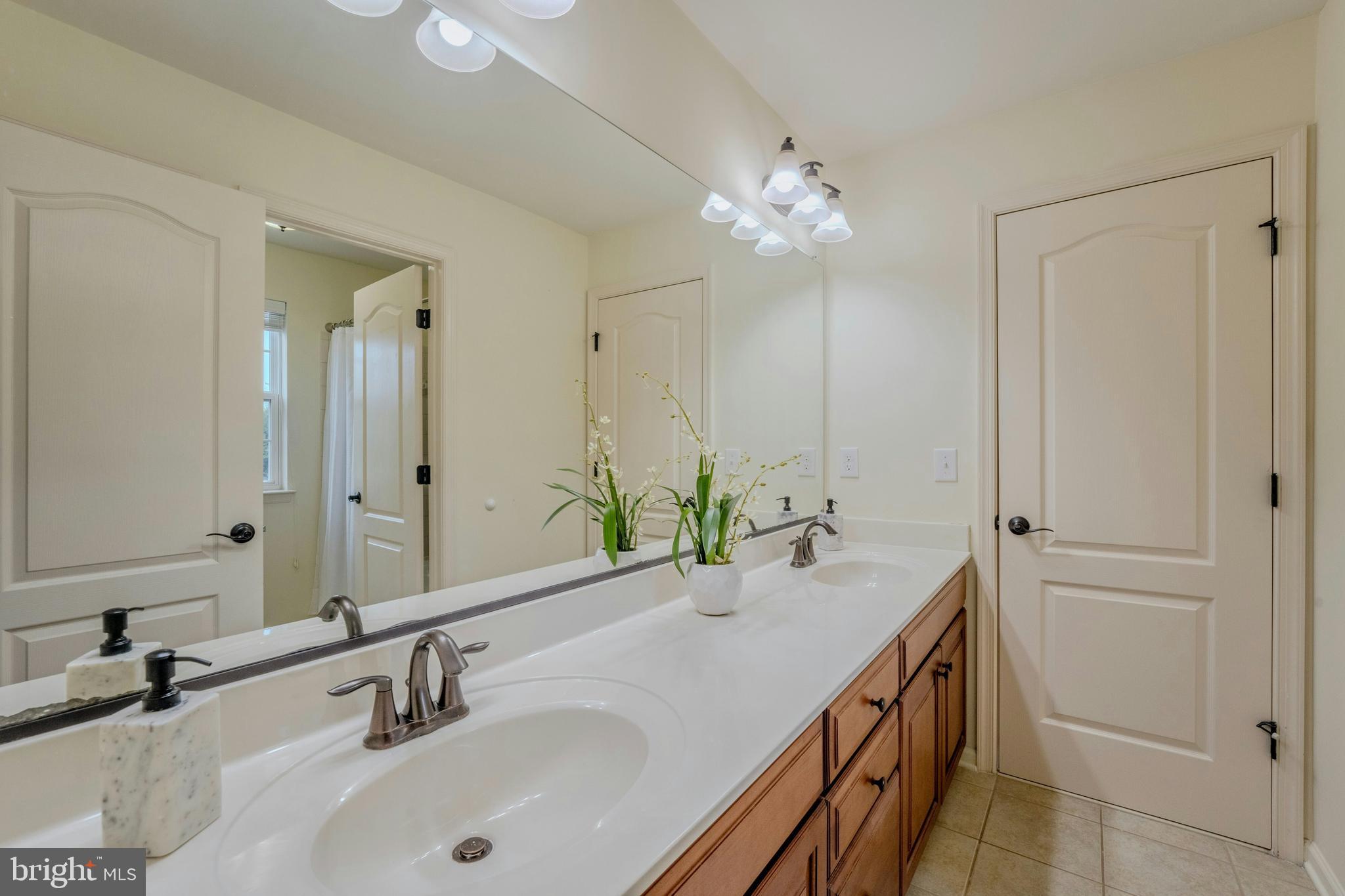 BRAMBLETON - Residential