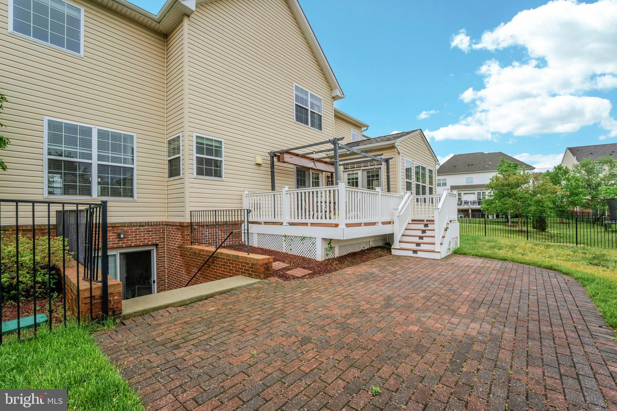 BRAMBLETON - Residential