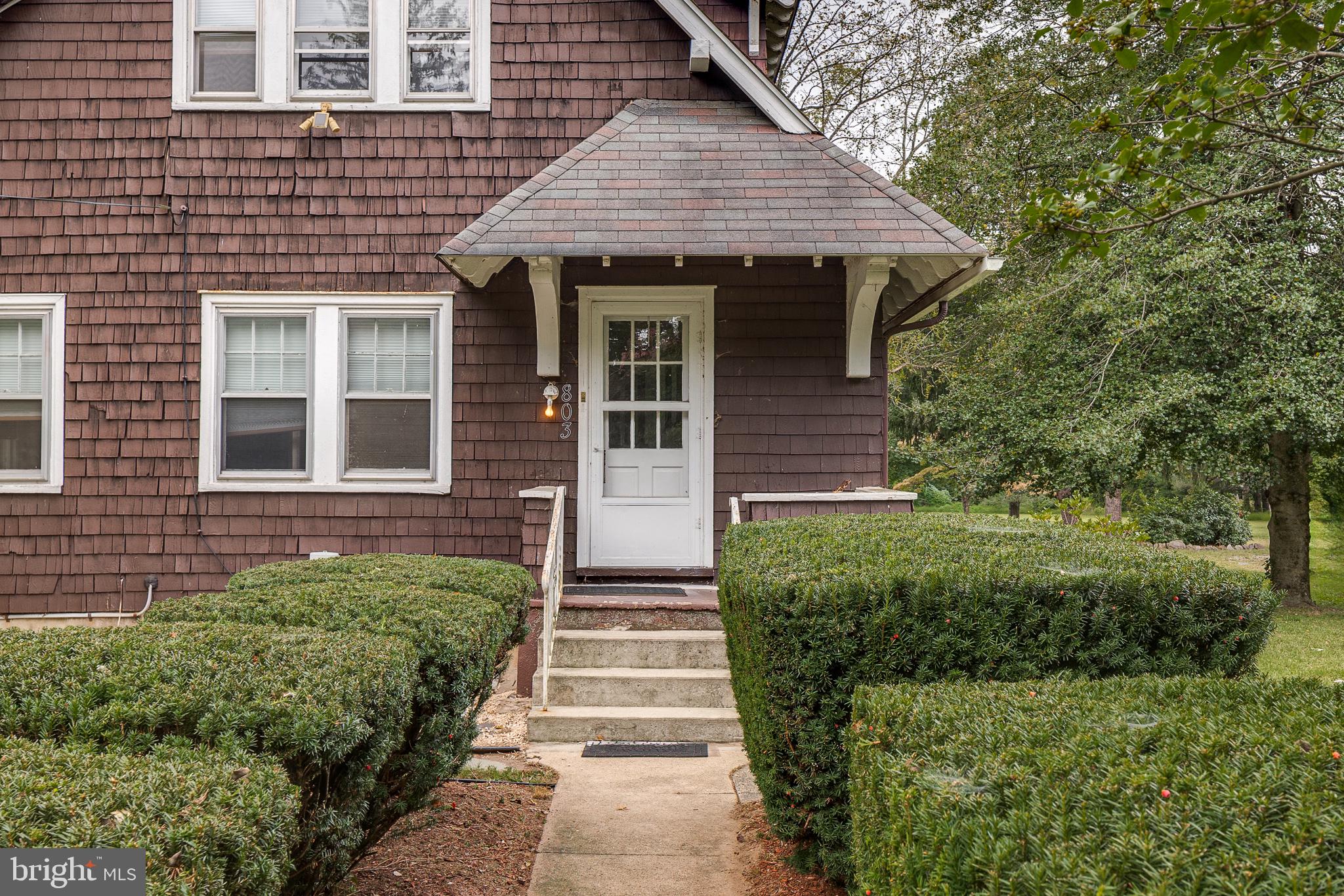803 PERKINS LANE