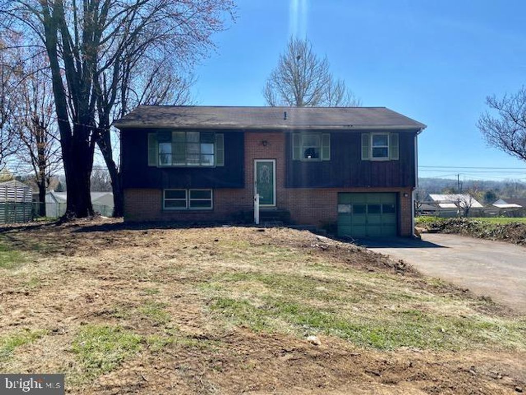 Photo of 1419 N READING RD, STEVENS, PA 17578 (MLS # PALA2033274)